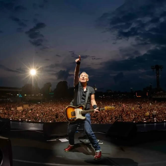 Bruce Springsteen and The E Street Band - Live in Hannover